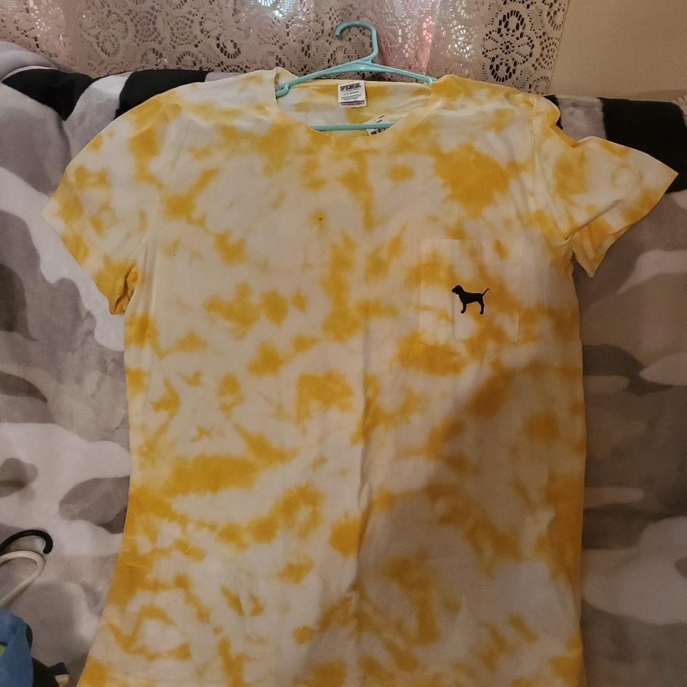 Victoria Secret shirt